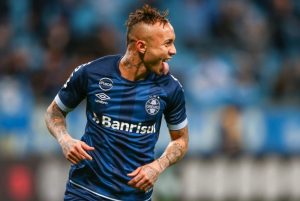 Everton, pressing del Napoli