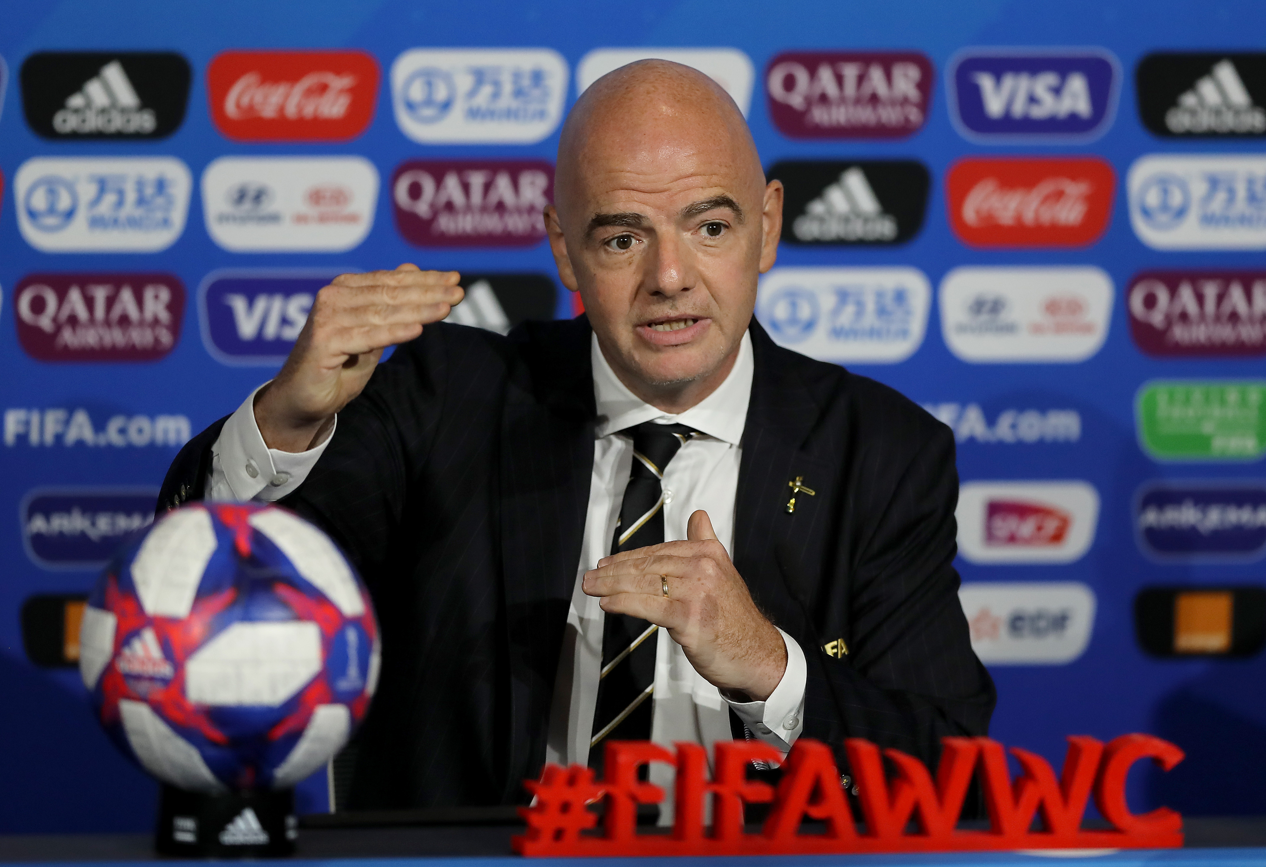 Fifa, la soluzione