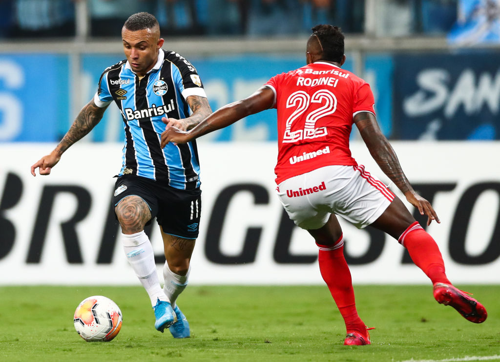 Everton Gremio Napoli