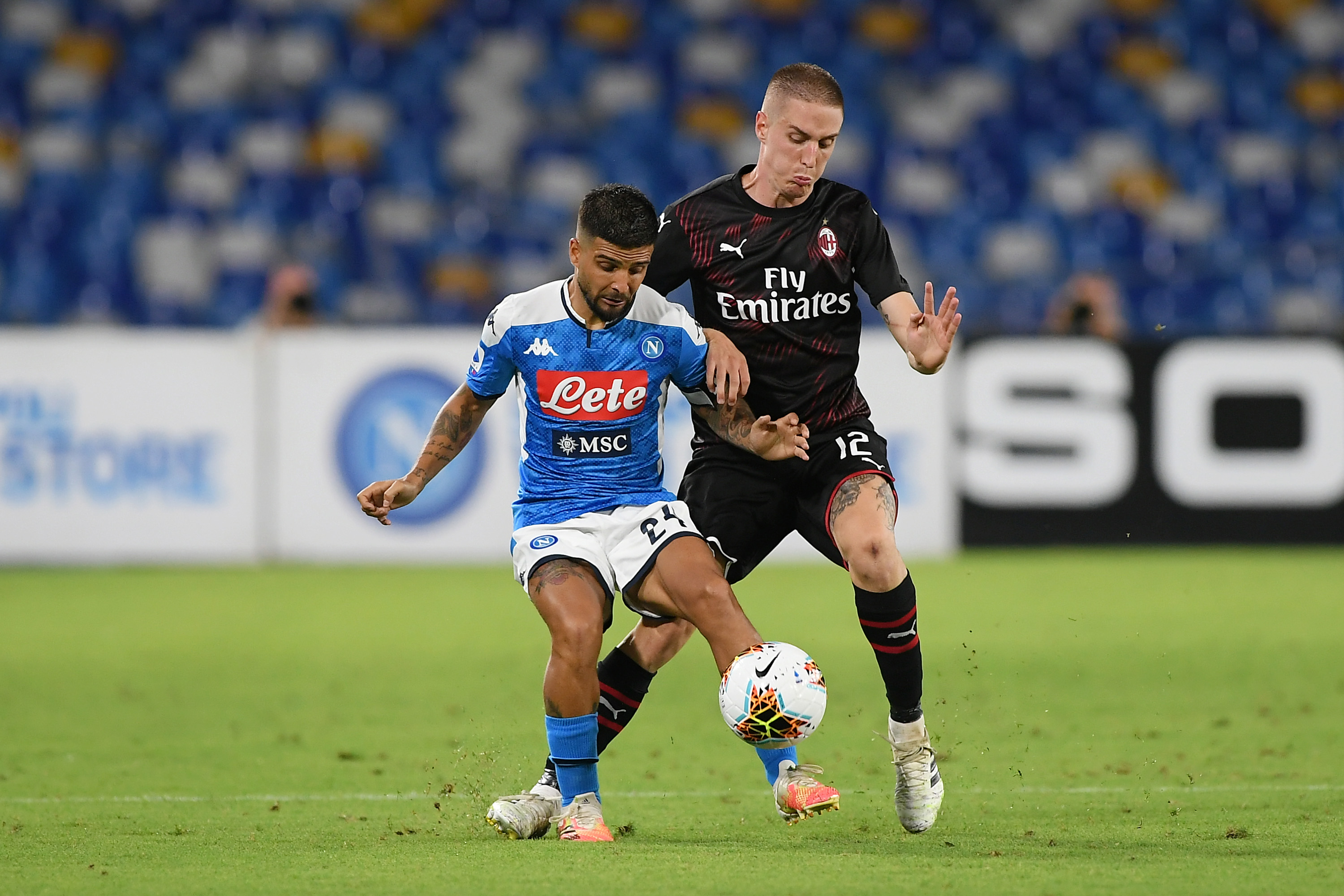 Insigne e Conti